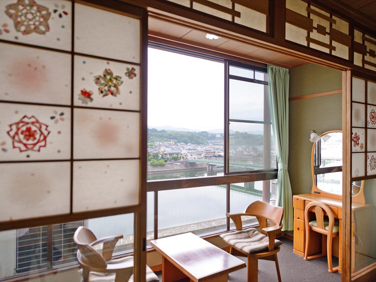 Riverside Hotel Sansuikan Хита Экстерьер фото