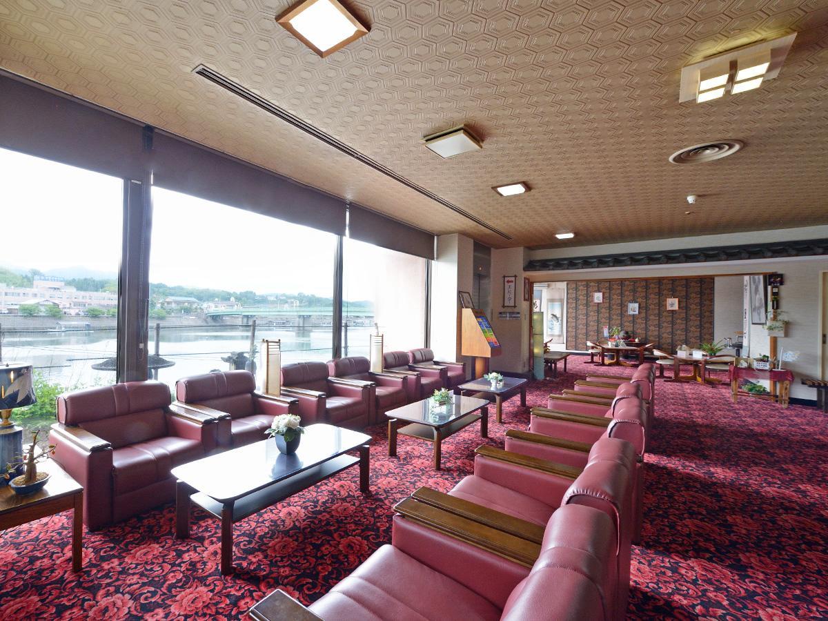 Riverside Hotel Sansuikan Хита Экстерьер фото