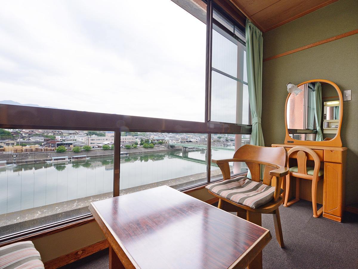 Riverside Hotel Sansuikan Хита Экстерьер фото
